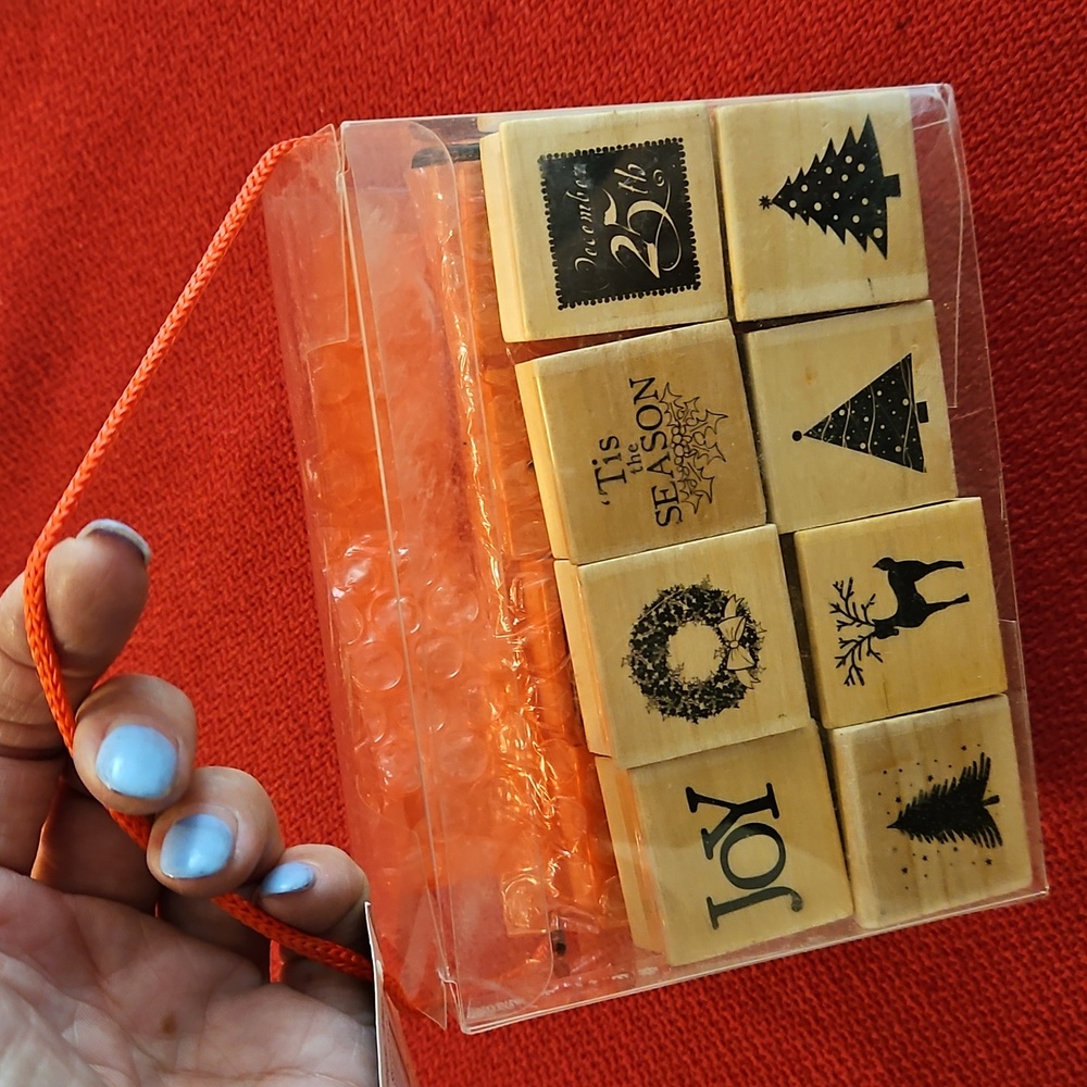 Recollections 16 Piece rubber stamp set Christmas New and gently used Cardmaking - Picture 7 of 7